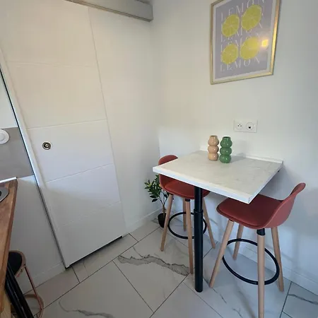 Proche Gare, Centre *